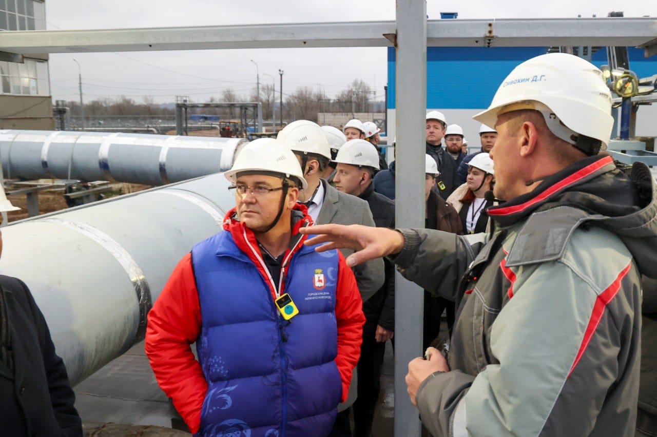 Реконструкцию очистных сооружений в Нижнем Новгороде проинспектировали депутаты городской Думы и социальные участковые 